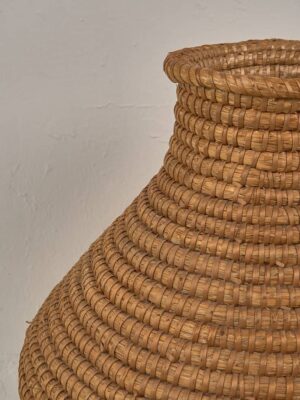 Panier ancien en osier (c.1930)