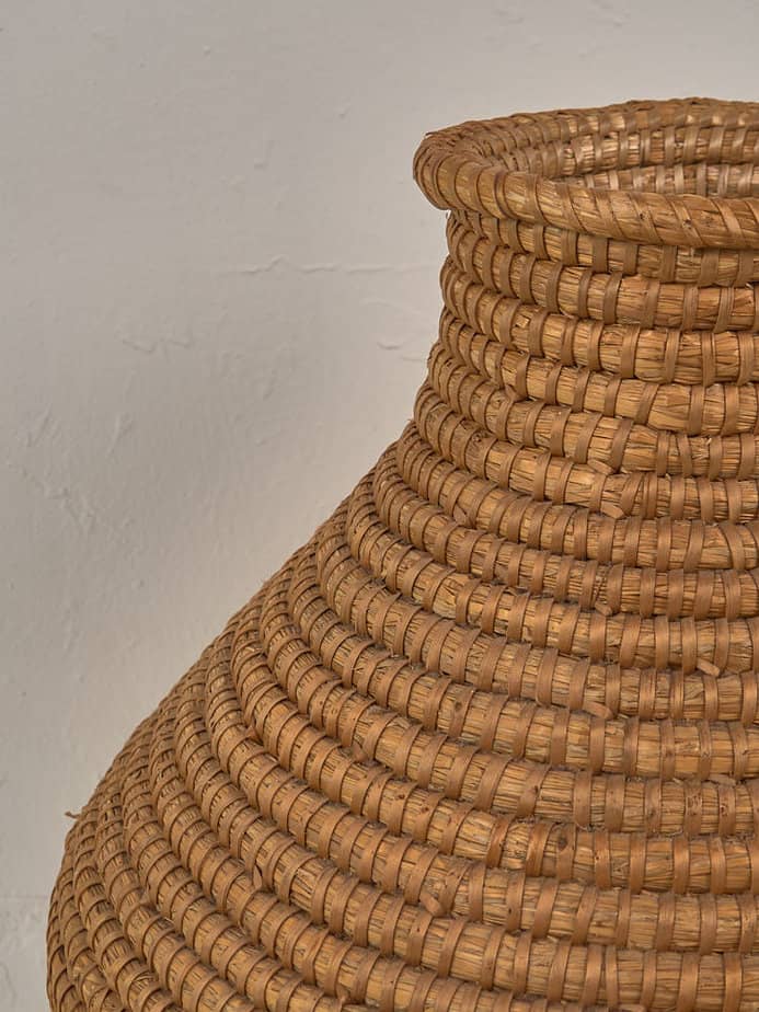 Panier ancien en osier (c.1930)