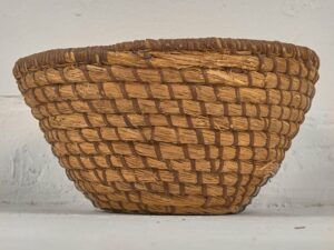 Panier ancien en osier (c.1930) #11