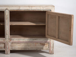 Aparador de madera antiguo de color blanco (c.1870)