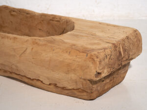 Bandeja grande antigua de estilo primitivo (c.1900) #1