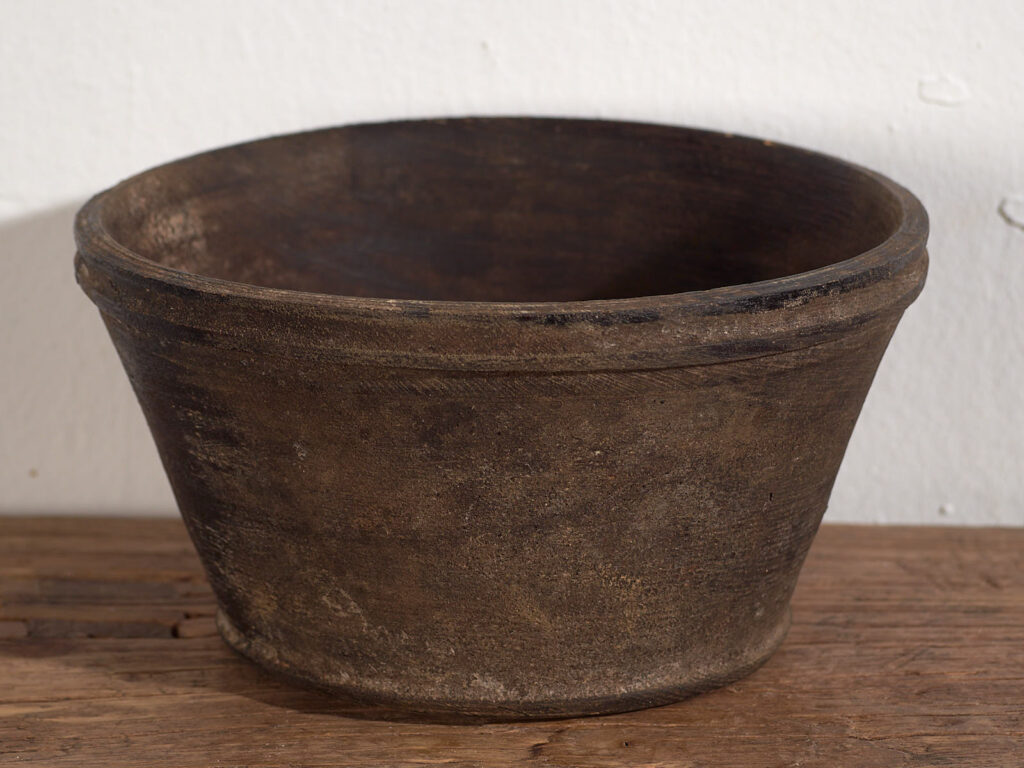 Antiguo cuenco de estilo primitivo (c.1900) #17