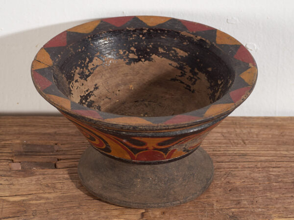 Primitive style ceremonial bowl (c.1900) #31