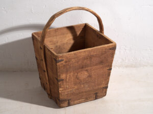 Cesta oriental antigua (c.1900) #8