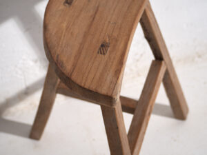 Taburete antiguo de estilo wabi sabi (c.1900) #6