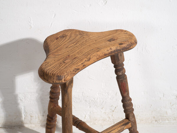 Taburete antiguo oriental (c.1920) #3