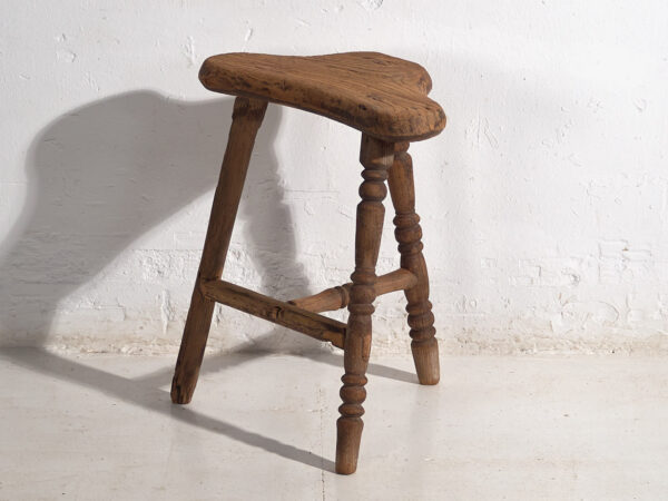 Taburete antiguo oriental (c.1920) #3