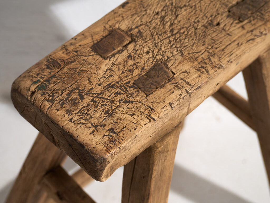 Taburete rectangular primitivo antiguo (c.1920) #2