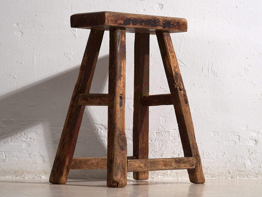 Ancien tabouret rectangulaire (c.1920) #3