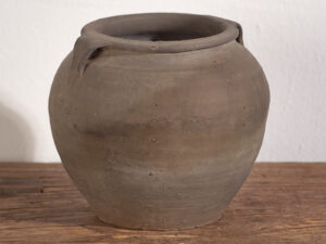 Petit vase ancien avec anses (c.1900) #5