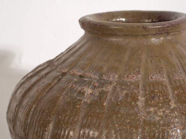 Petit vase ancien de style wabi-sabi (c.1900) #1