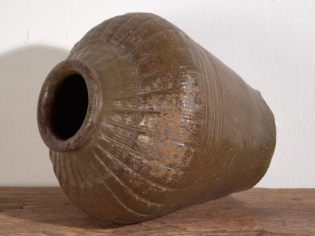 Petit vase ancien de style wabi-sabi (c.1900) #1