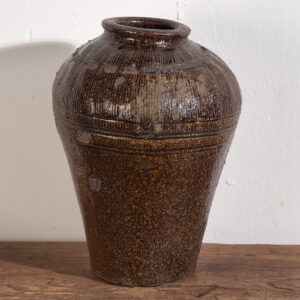 Petit vase ancien dans les tons sombres (c.1900) #2