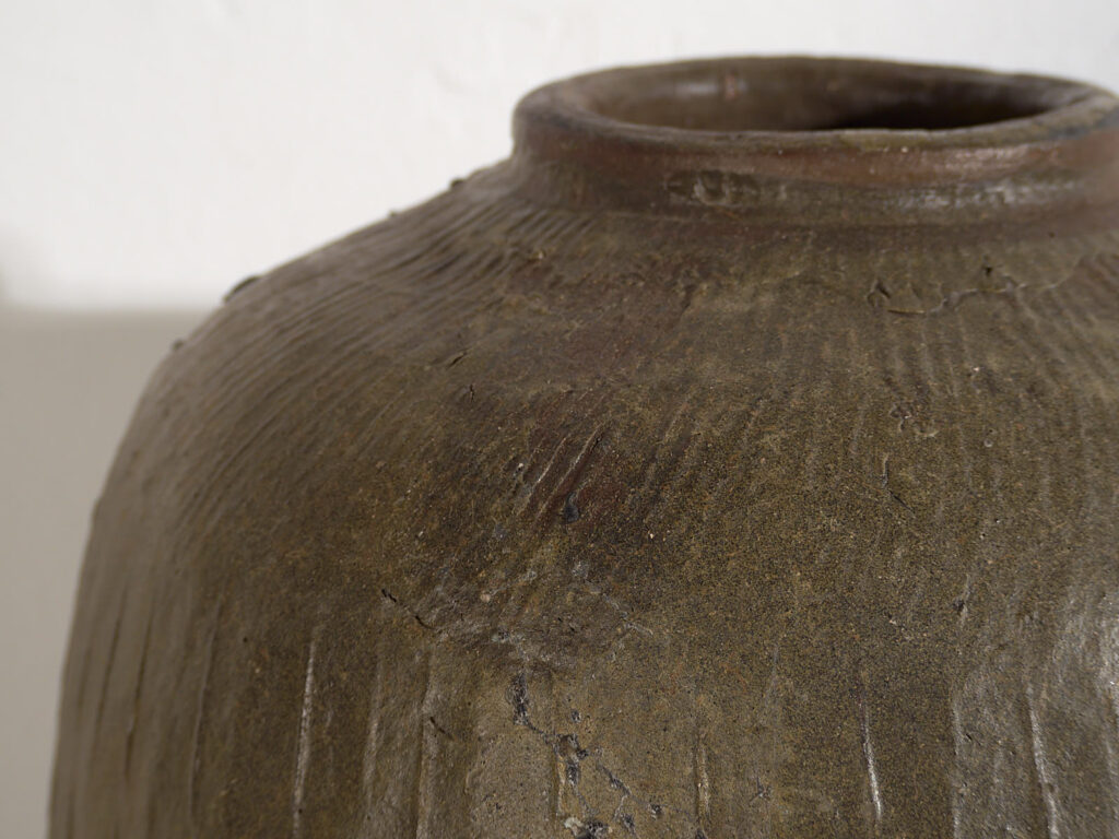 Grand vase ancien vert olive (c.1900) #3