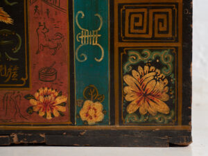 Baúl chino antiguo de color oscuro y de motivos florales (c.1900) #2