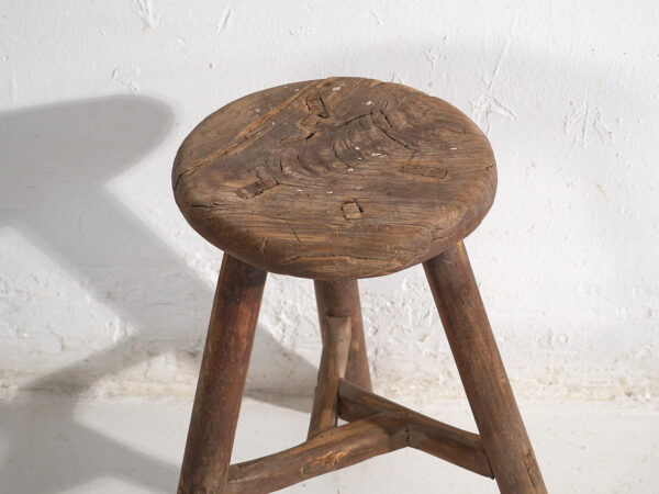 Taburete antiguo de estilo primitivo (c.1900) #23
