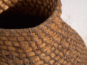 Cesta con tapa antigua (c.1920) #1