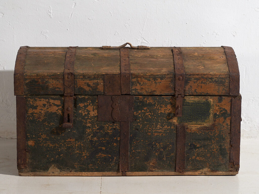 Coffre ancien à patine verte (c.1900) #32