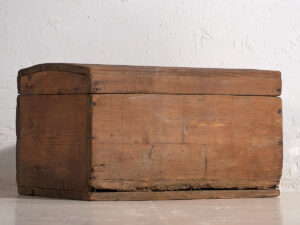 Pequeño cofre antiguo (c.1900) #6