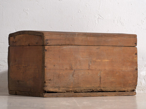 Pequeño cofre antiguo (c.1900) #6