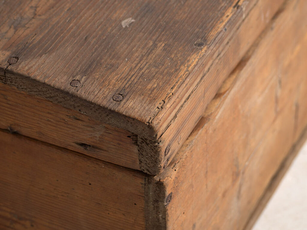 Pequeño cofre antiguo (c.1900) #6