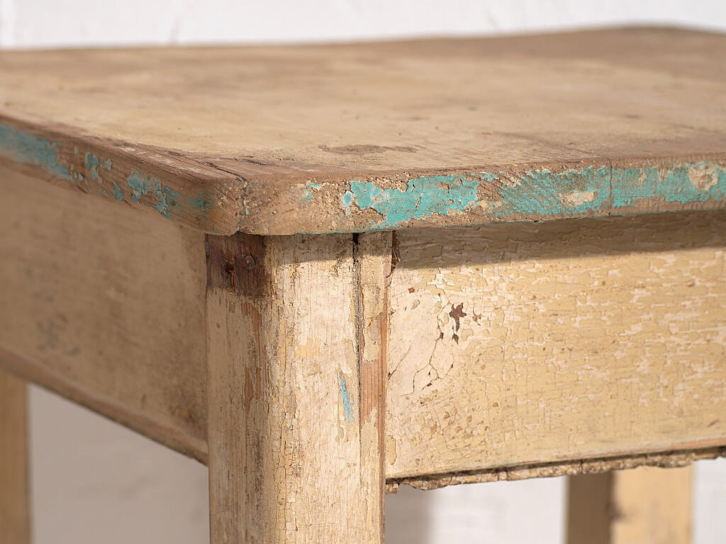 Mesita antigua de madera maciza (c.1920) #13