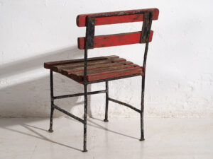 Ancienne chaise de jardin pour enfant (c.1920)