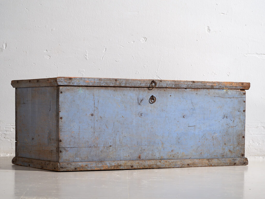 Cofre antiguo de color azul (c.1920) #46