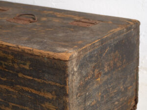 Antiguo baúl de municiones en color azul cobalto (c.1900) #64