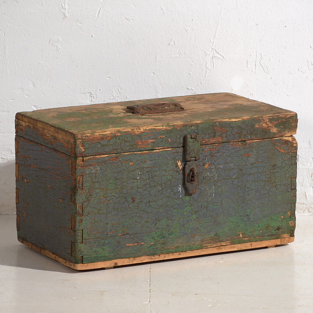 Antique green patina military box (c.1910) #67