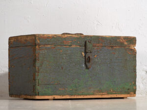 Antique green patina military box (c.1910) #67