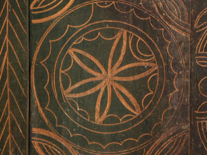 Commode verte ancienne de style primitif (vers 1920) #71