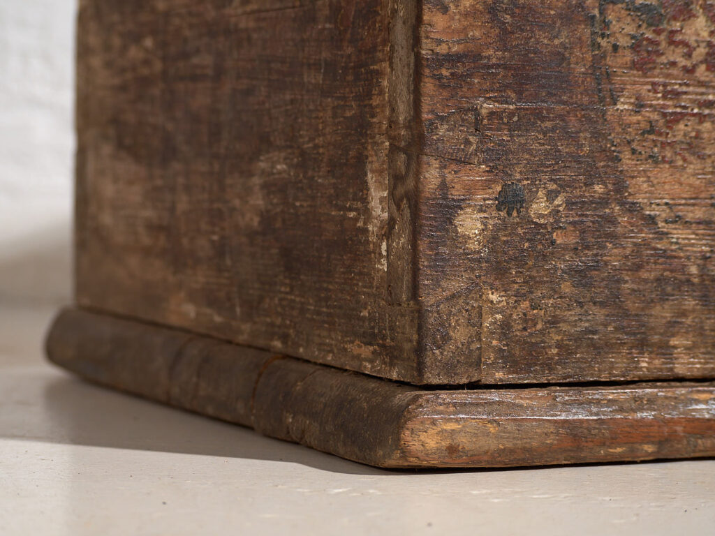 Ancien coffre peint à motifs floraux (c.1900) #72