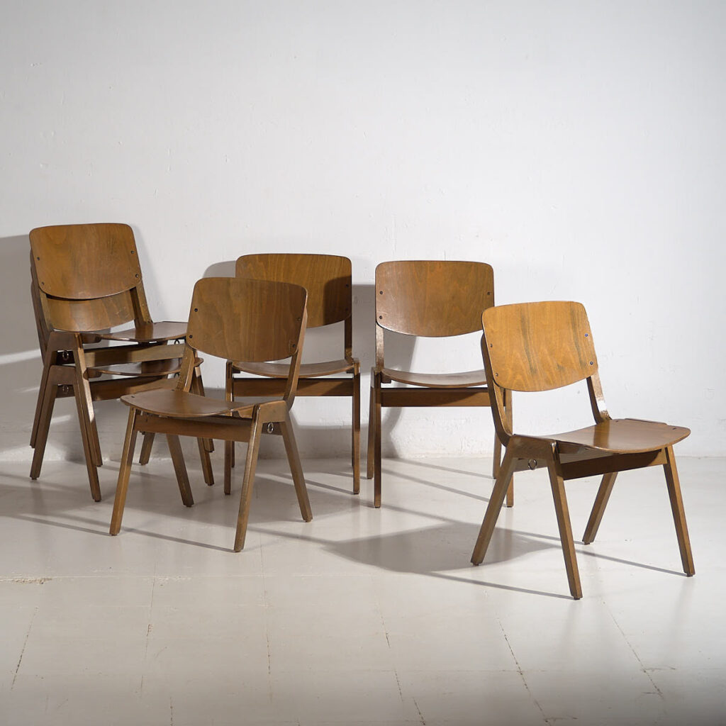 Vintage Thonet dining chairs (c.1950). Set of 6 pieces