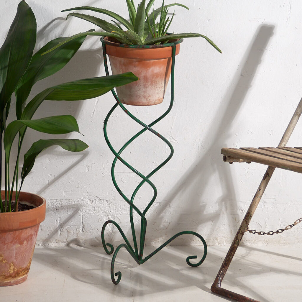 Macetero antiguo de hierro para jardín (c.1920) #113