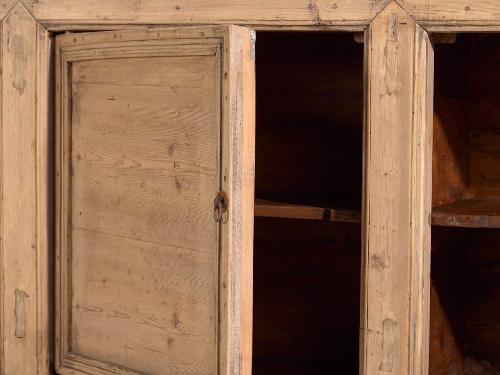 Aparador grande antiguo de tres puertas (c.1900) #38