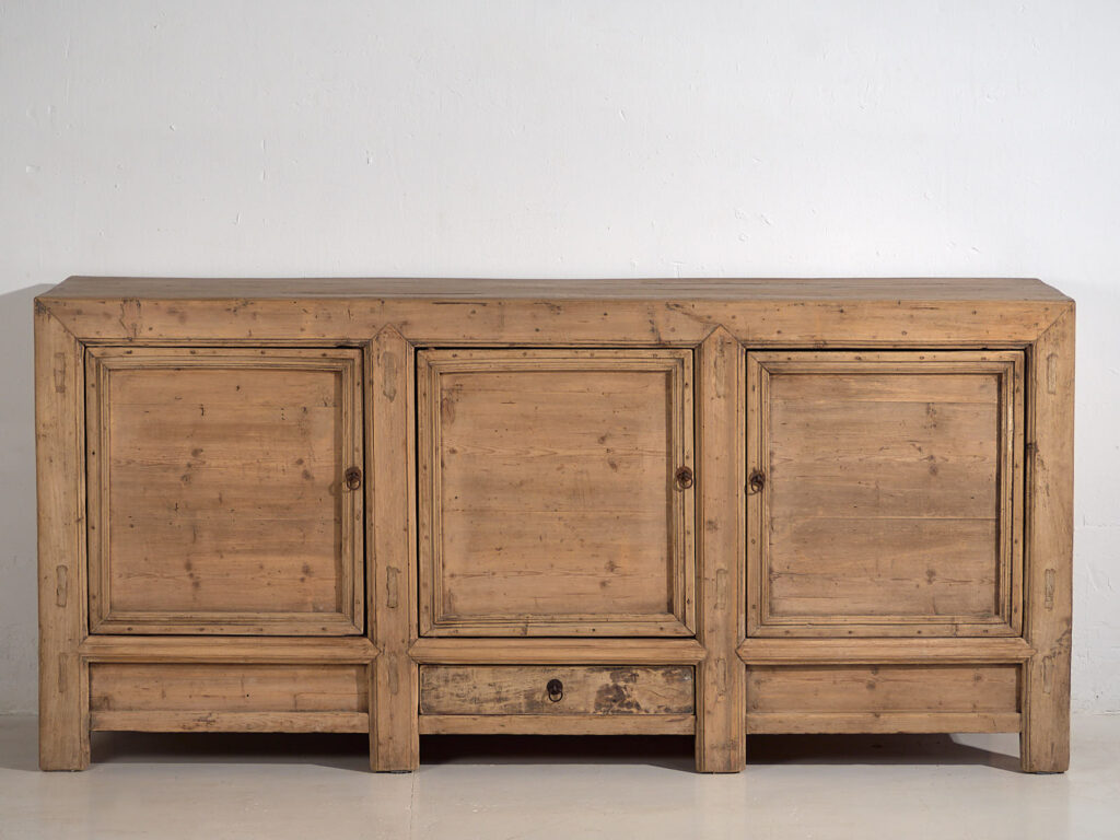Aparador grande antiguo de tres puertas (c.1900) #38