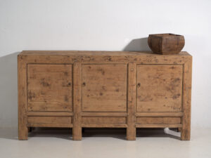 Buffet ancien à trois portes (vers 1900) #2