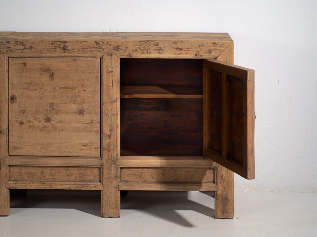 Buffet ancien à trois portes (vers 1900) #2