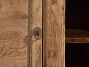 Aparador de dos puertas antiguo (c.1900) #6