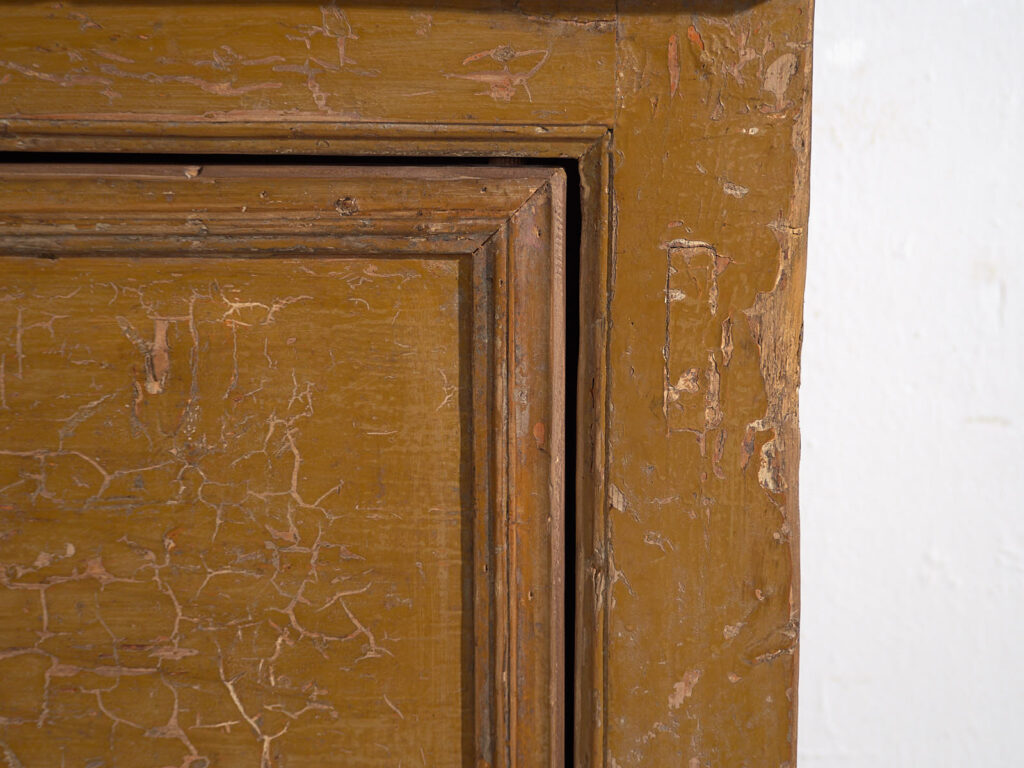 Aparador antiguo con pátina de color ocre (c.1900) #11