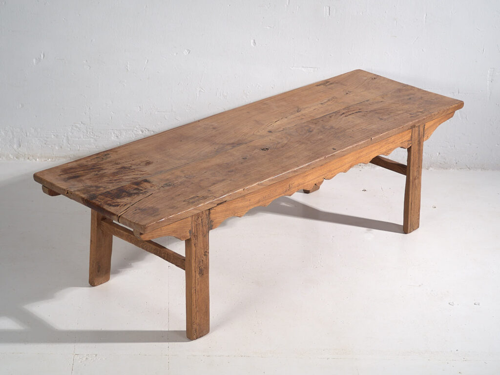 Mesa de centro oriental antigua (c.1900) #40