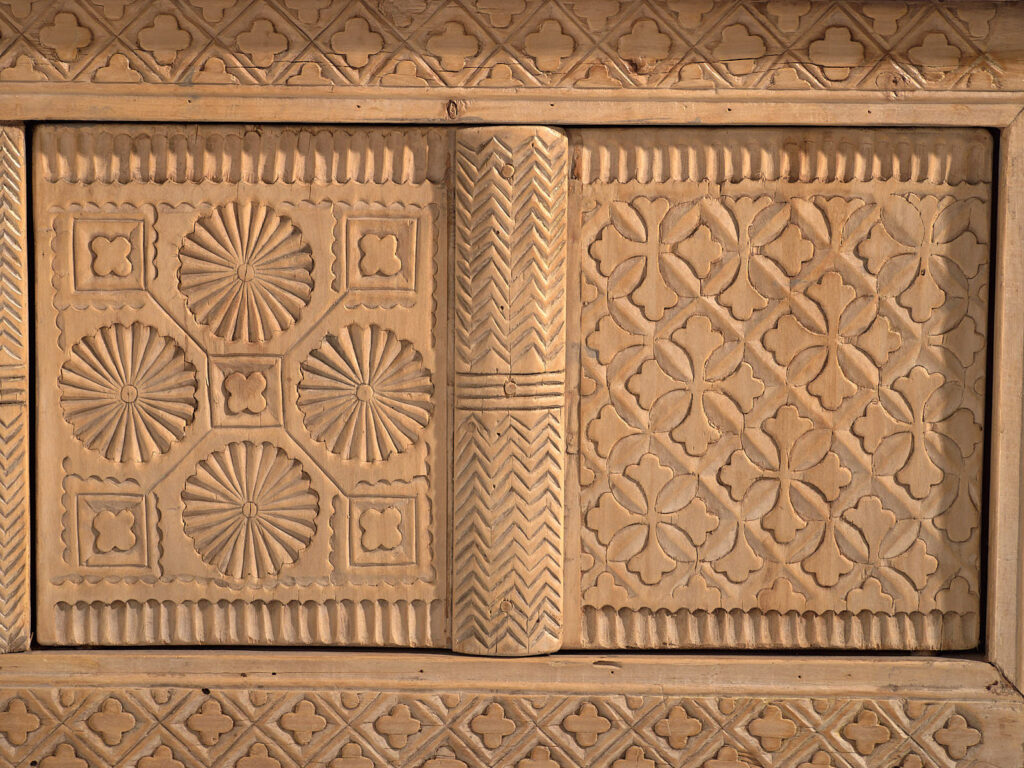 Antiguo mueble TV tallado a mano (c.1900) #53