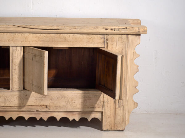 Ancien meuble TV ethnique (c.1850) #55