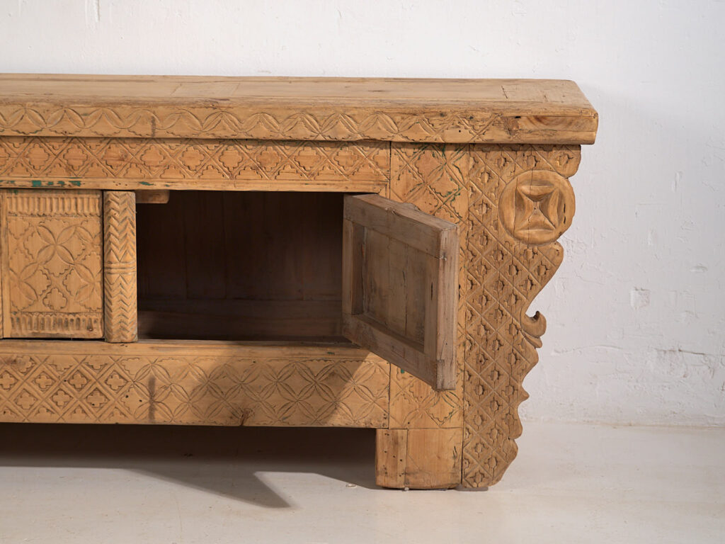 Aparador bajo antiguo de estilo oriental (c.1900) #56