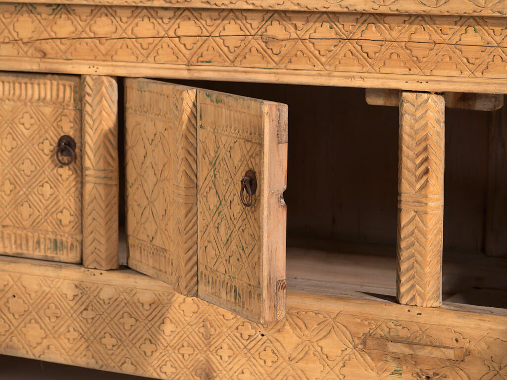 Aparador bajo antiguo de estilo oriental (c.1900) #56