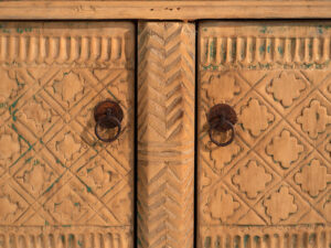 Aparador bajo antiguo de estilo oriental (c.1900) #56