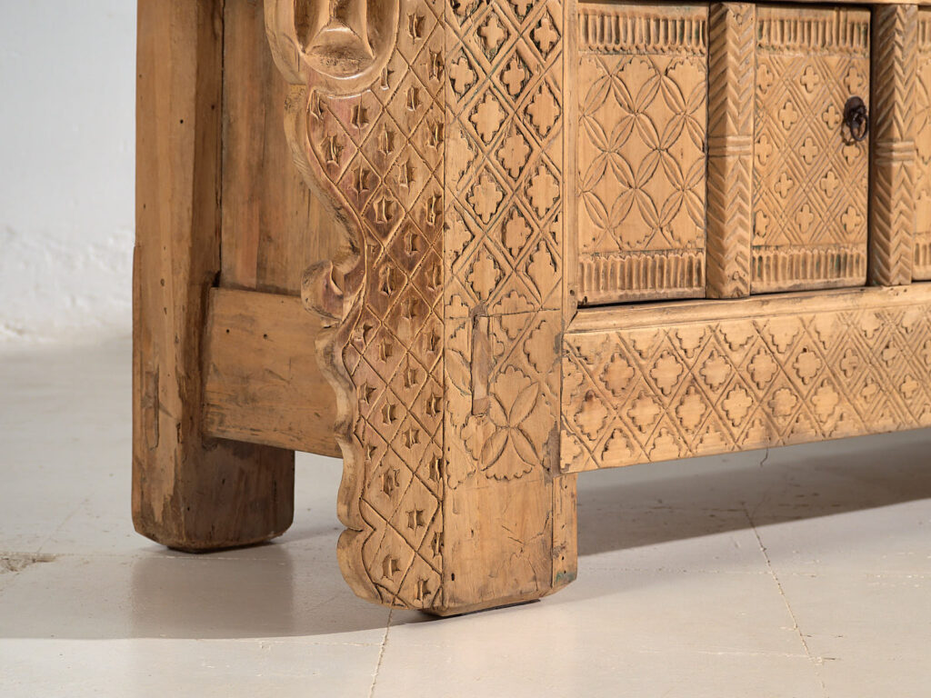 Aparador bajo antiguo de estilo oriental (c.1900) #56