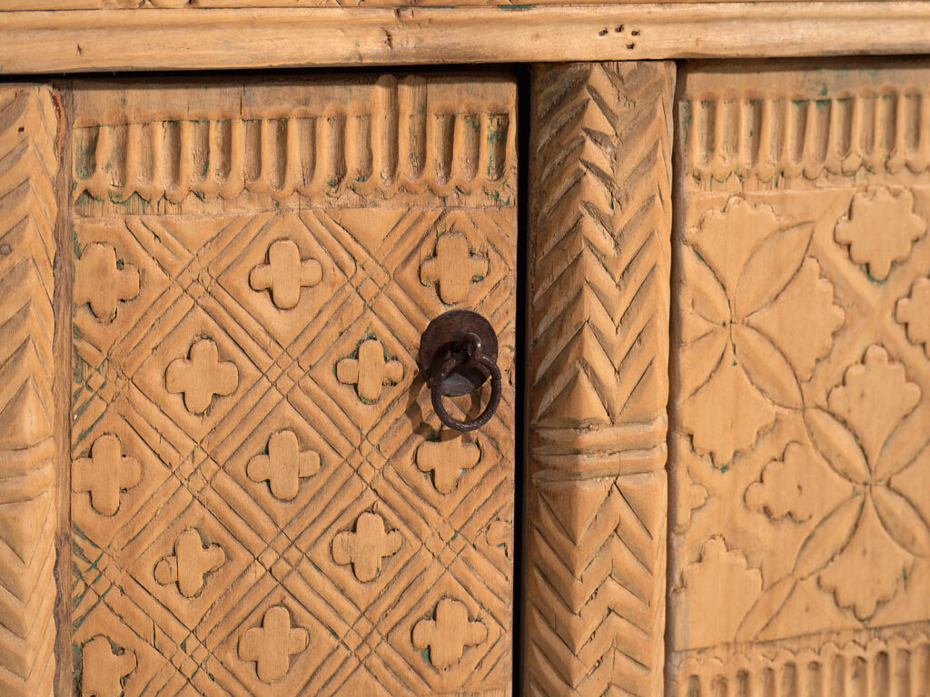 Aparador bajo antiguo de estilo oriental (c.1900) #56