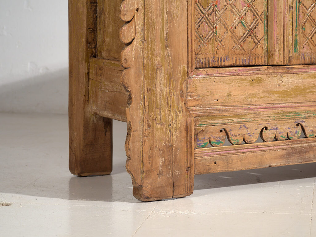 Mueble étnico antiguo  (c.1900) #61